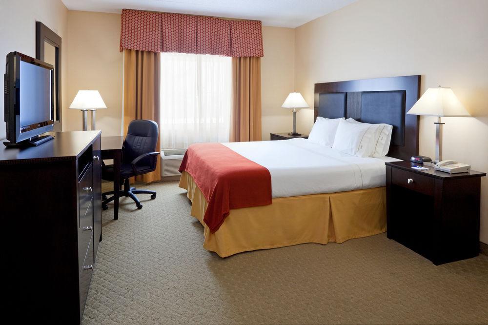 Best Western Plus Wilkes Barre-Scranton Airport Hotel Pittston Exterior photo