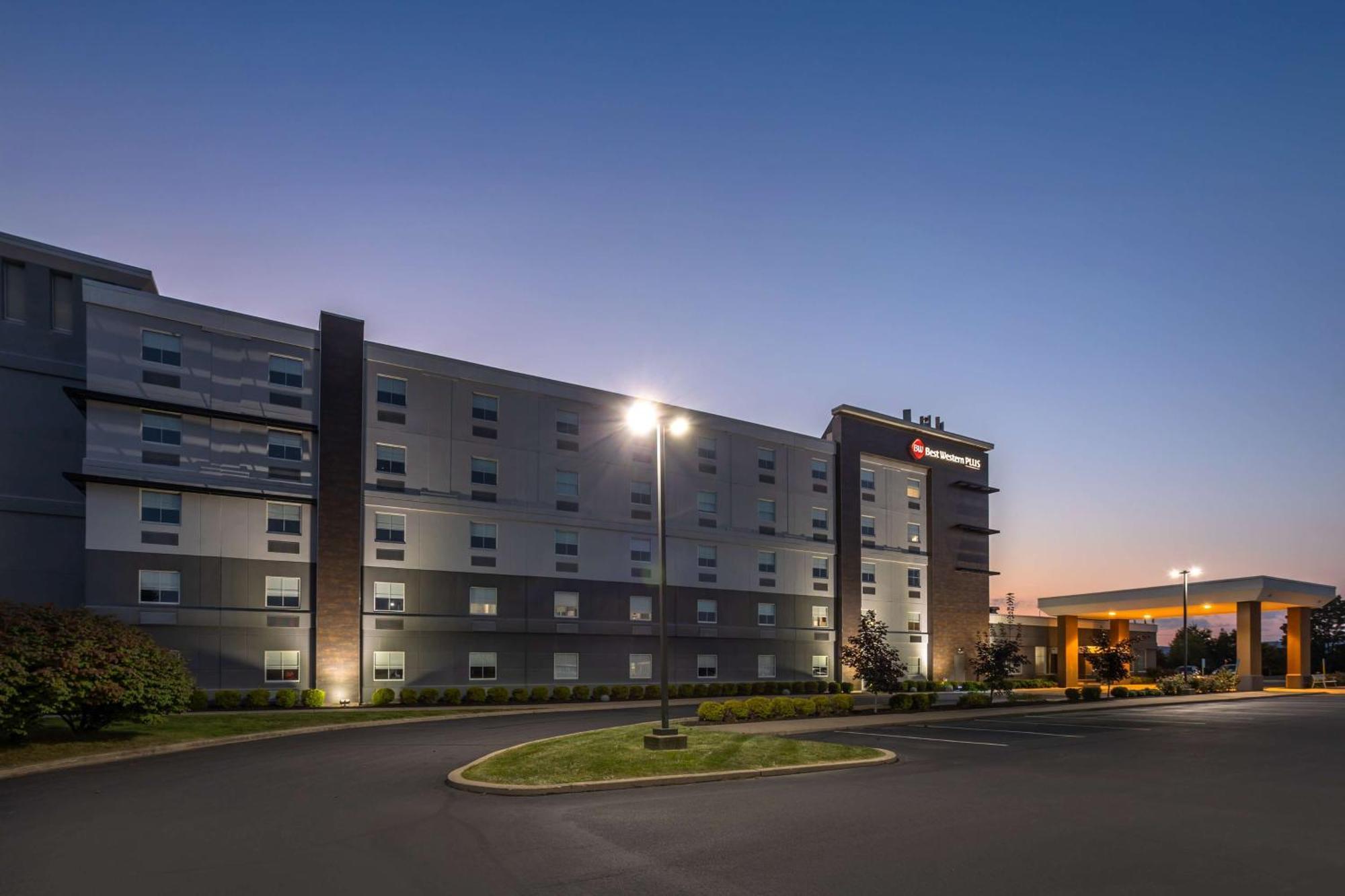 Best Western Plus Wilkes Barre-Scranton Airport Hotel Pittston Exterior photo